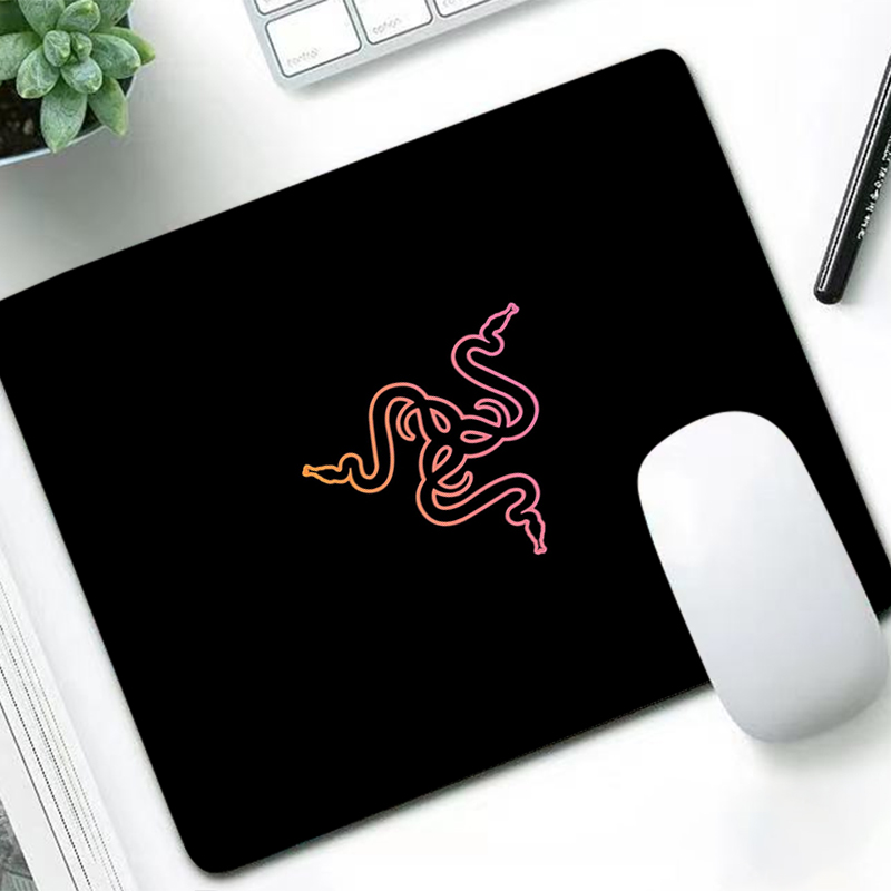 Pc Gaming Upgrades - Razer Luxury Mouse Pad Anime Gamer